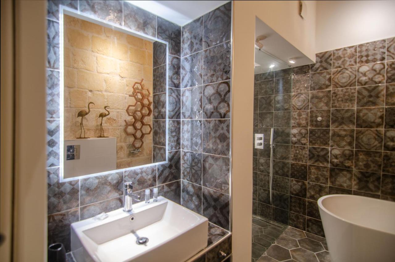 Senglea Suites Extérieur photo