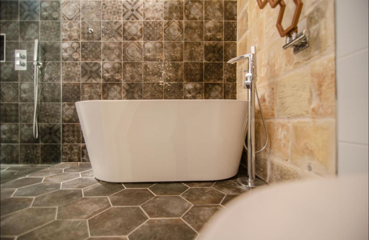 Senglea Suites Extérieur photo
